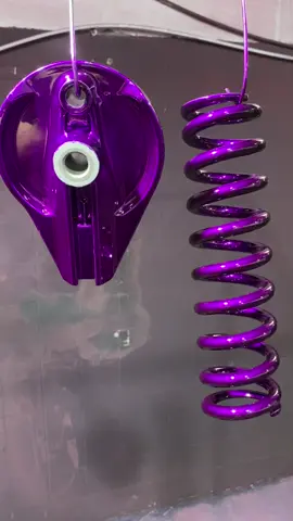 Transforme sua moto com estilo e resistência! 💜✨ Essas peças receberam pintura eletrostática de alta qualidade, garantindo durabilidade e um visual incrível. 🔥🔥  #PinturaEletrostática #MotoPersonalizada #PowderPintura