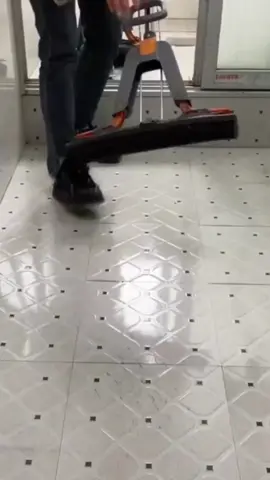 Limpeza prática e eficiente! 🧼✨ O Mop Rodo Esponja de PVA com sistema mágico dobrável alcança cantos difíceis com facilidade. Acompanha 1 cabeçote extra! https://s.shopee.com.br/5KyQu7MlcF  #LimpezaFácil #MopPVA #CasaOrganizada #EsfregãoMágico #LimpezaInteligente