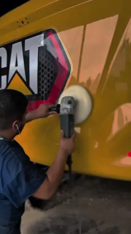 caterpillar tetap di hati no debat  #caterpillar #iloveyoucaterpillar #fyp 