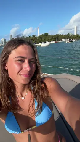 I love Miami :) #miami #dance #boat #yacht #reels #trend 
