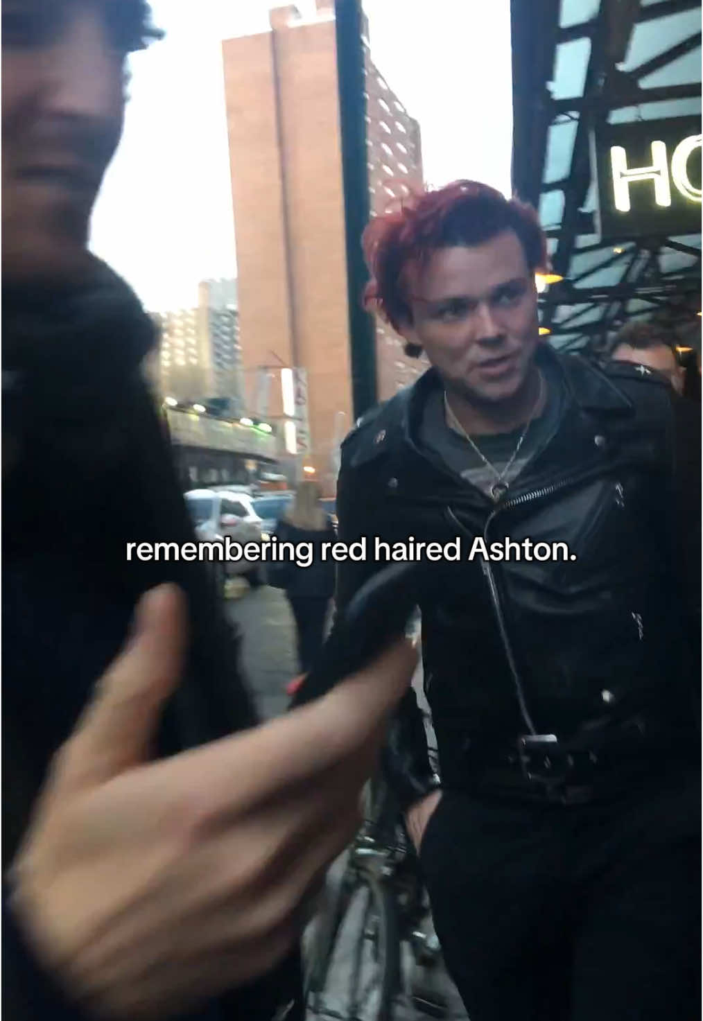 dare I say: this might have been his best era @Ashton irwin #5sos 