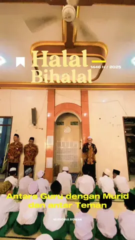 Kegiatan Halal Bihalal dan bermushofahah antara Guru dengan Murid dan antar Teman Siswa/i MI Khoirul Ridwan Tahun 1446 H / 2025 M...