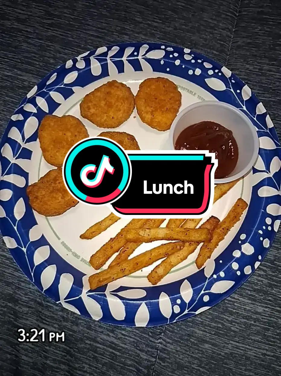 Quick & easy lunch, later than normal because I forgot to eat. but I did eat all of it. 