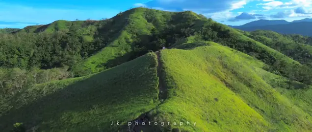Mansalay rolling Hills 👌 #cinematography #mansalayorientalmindoro #rollinghills 