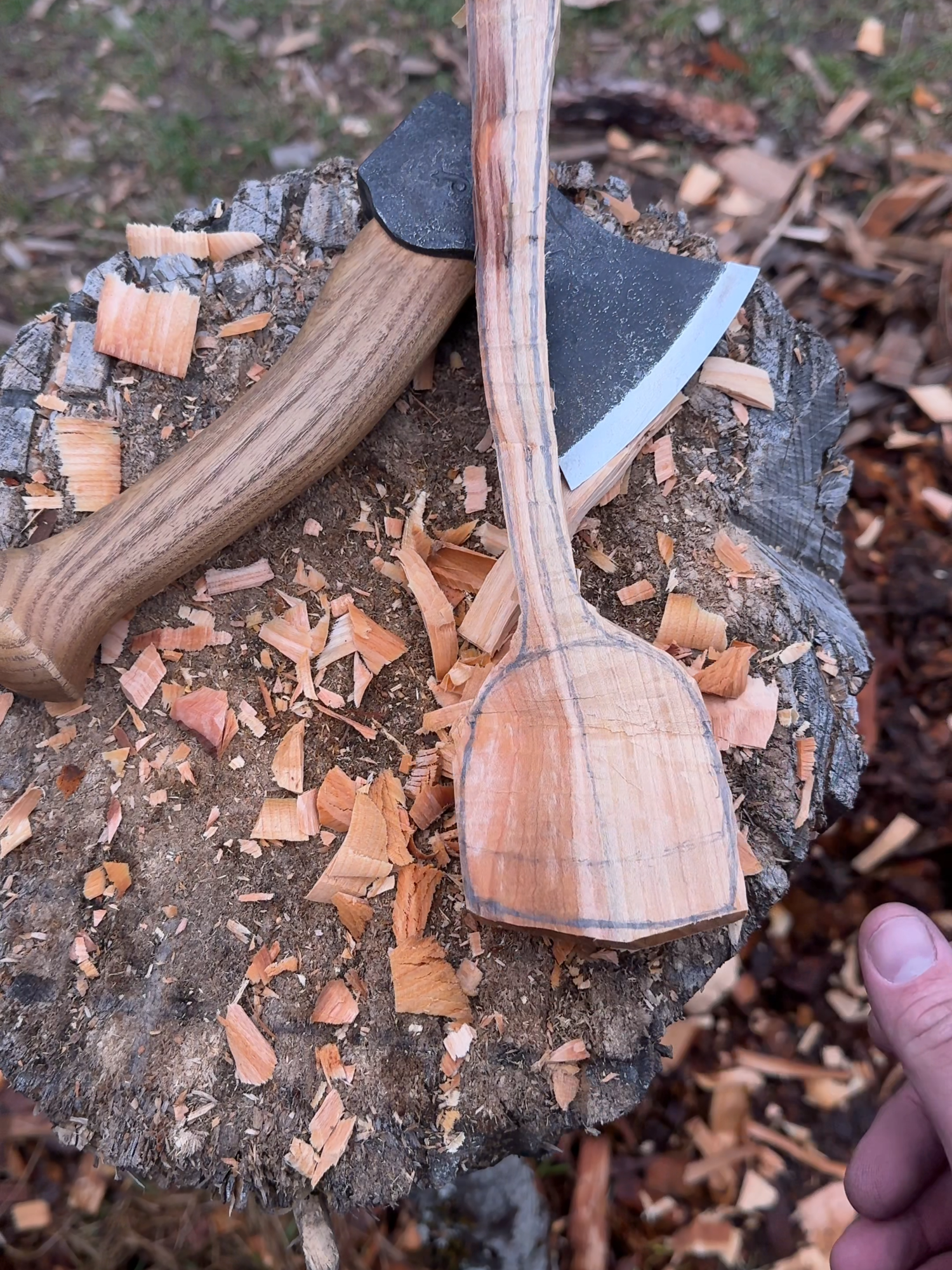 Working my axe off! #spooncarving #bushcraft