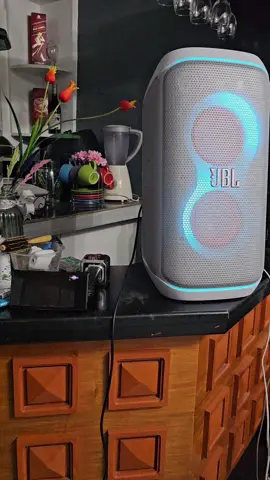 Grabe ang ganda ng quality and sulit ang money nyo! BUY JBL Partybox now!#jbl #jblpartybox #singing #tiktokbufolfinds @ItsRubiShop2019 