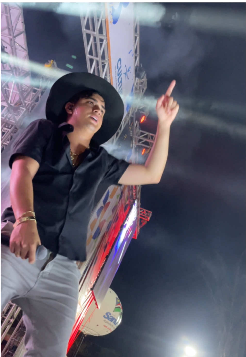 se joga 💥❤️ #natanzinholimaoficial #natanzinholima #coroecacete #musicanova 