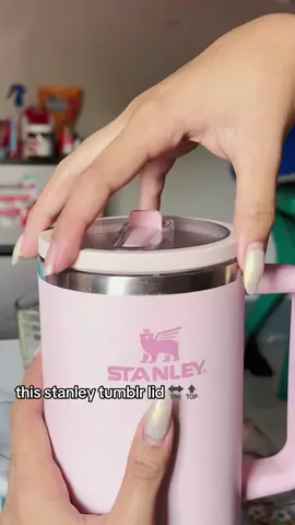 #stanley #tumbler #lid #tumblerstraw #tumblersoftiktok #fyp #pbb #elyu 