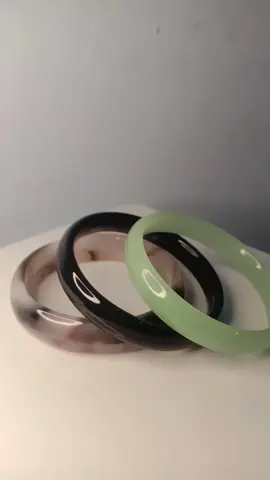 Emang boleh secandu ini ya!!!...Emang ga pernah gagal  nih gelang bikin orang terngiang² terus... #gelangbatualam #gelangbatugiok #gelangviral 