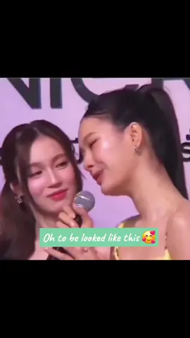 N'Love I can't defend you anymore 🤧  I'll support you na lang🤭🥰 I've got your back girl😅 #milklove  #lovepattranite  #milkpansa  #whalestorexoxotheseries  #girlsrule  #gmmtv 