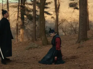 broo the flashback!!! 😭 #kimbyeongin #soyong #mrqueen #mrqueenkdrama #NaInWoo #nainwoo #shinhyesun 