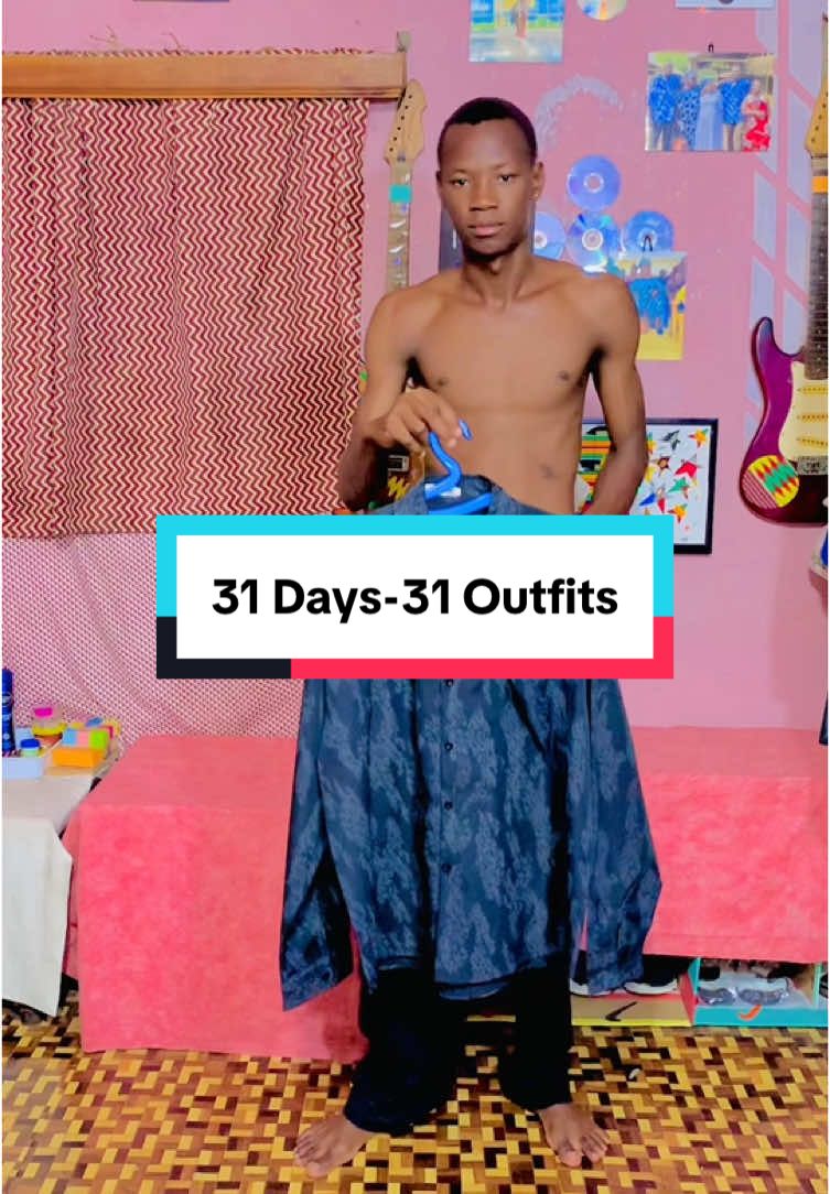Day 8/31🖤✨ . . #Kponotobevi #Mivaplenoushop #transition #transformation #outfittransition #outfitideas #viral #fyp #foryou #colorcombos #tiktokdumonde🌍🌎🌏 #fashiontiktok #black 