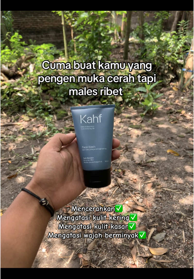 Kahf face wash biru untuk mencerahkan dan mengatasi kulit kering #rekomendasi #facialwash #sabuncucimuka #kahf #kahffacewash #skincarecowok 