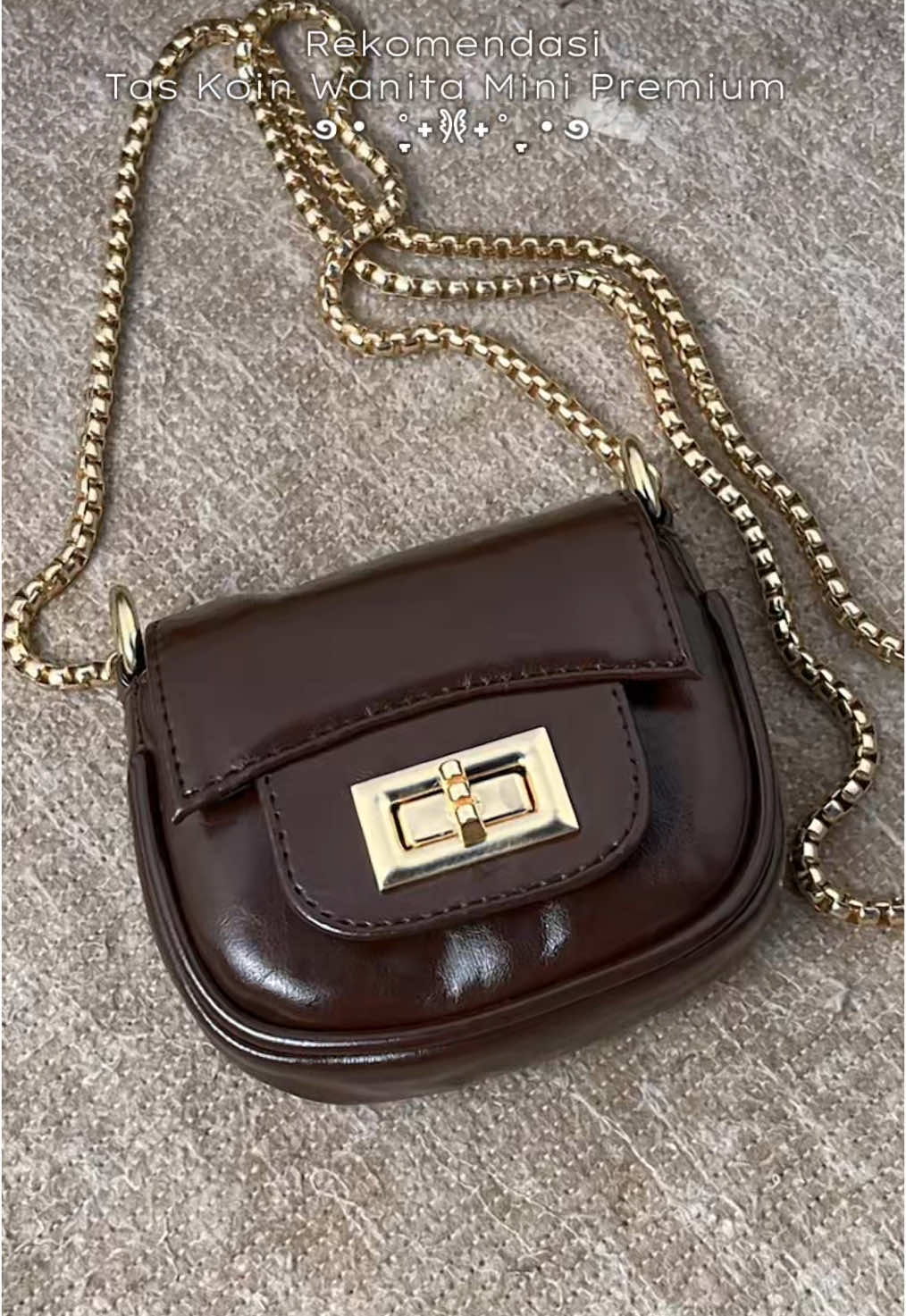 Ga ada lagi kata ribet kalo pake baju ga ada kantong, karena udah ada si tas mini ini buat naruh uang/benda kecil 😍 sangat berguna banget ini maaahhhh🥰🥰🥰 #tas #taskoin #tasmini #rekomendasi #fypage #fyppppppppppppppppppppppp 