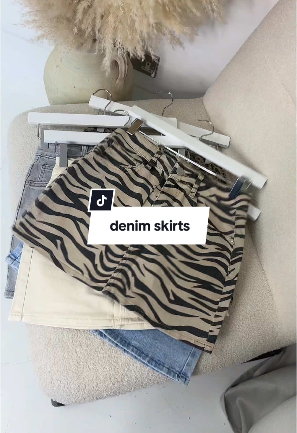DENIM SKIRTS STRETCHY & CUTE 🐆🧚🏻‍♀️  Zebra print is gorgeous!  SHOP IT NOW 