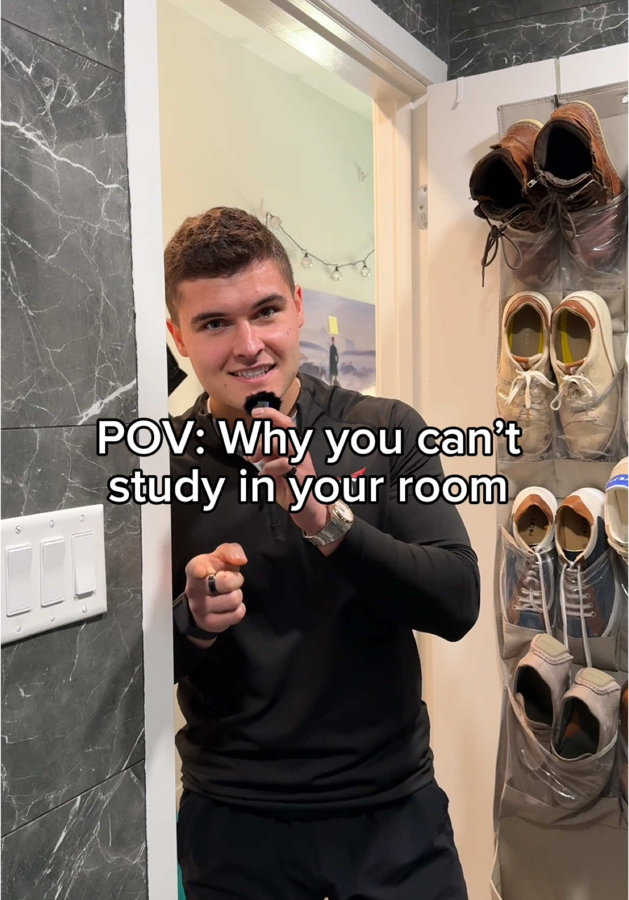 I only study in my room  #psychologytips #atomichabits #stopprocrastinating #studyspace #collegetips #studyhacks #motivation #burnout #corporatelife #office #productivitytip #viral #relatable #fyp 