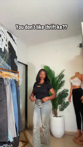 De play😂#thrift #Jeans #SmallBusiness #thriftvendor 