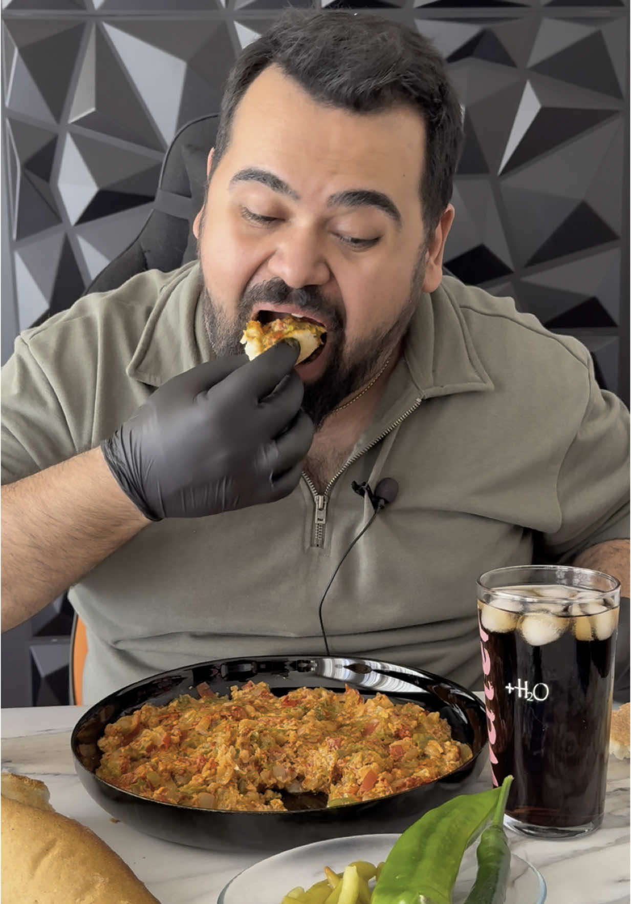 #asmrvideo #asmrtiktoks #asmrsounds #asmrfood #asmr #mukbang #türkçeasmr #türkçemukbang #eatingshowasmr #eatingshow #eating #eatingsounds #eatingsoundsasmr #food #foodtiktok #foodasmr #eat #hızlıyemek #acı #foodies 