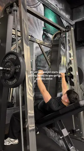 Lowkey works #gym #GymTok #relatable #fyp 