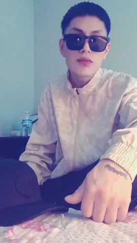 🎶