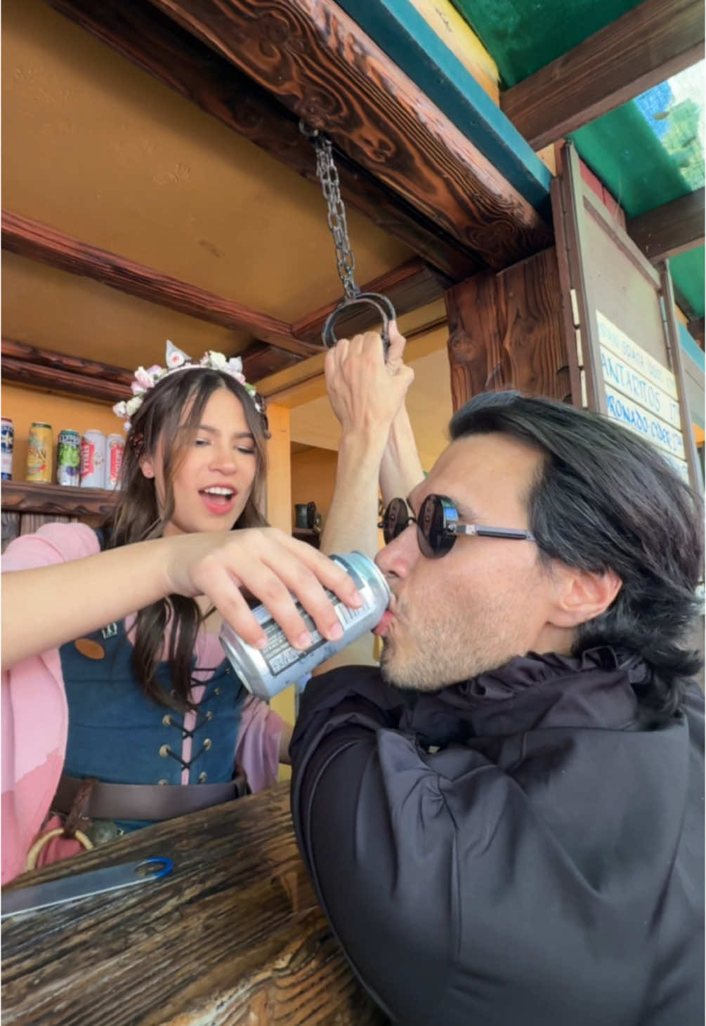 #renfair #renaissancepleasurefaire #wench #drinking #chains #fair #renfaire #renfairetiktok #barwench #renfaireoutfit #renfaircosplay #mead #festival #renfairetok #femalebartender 
