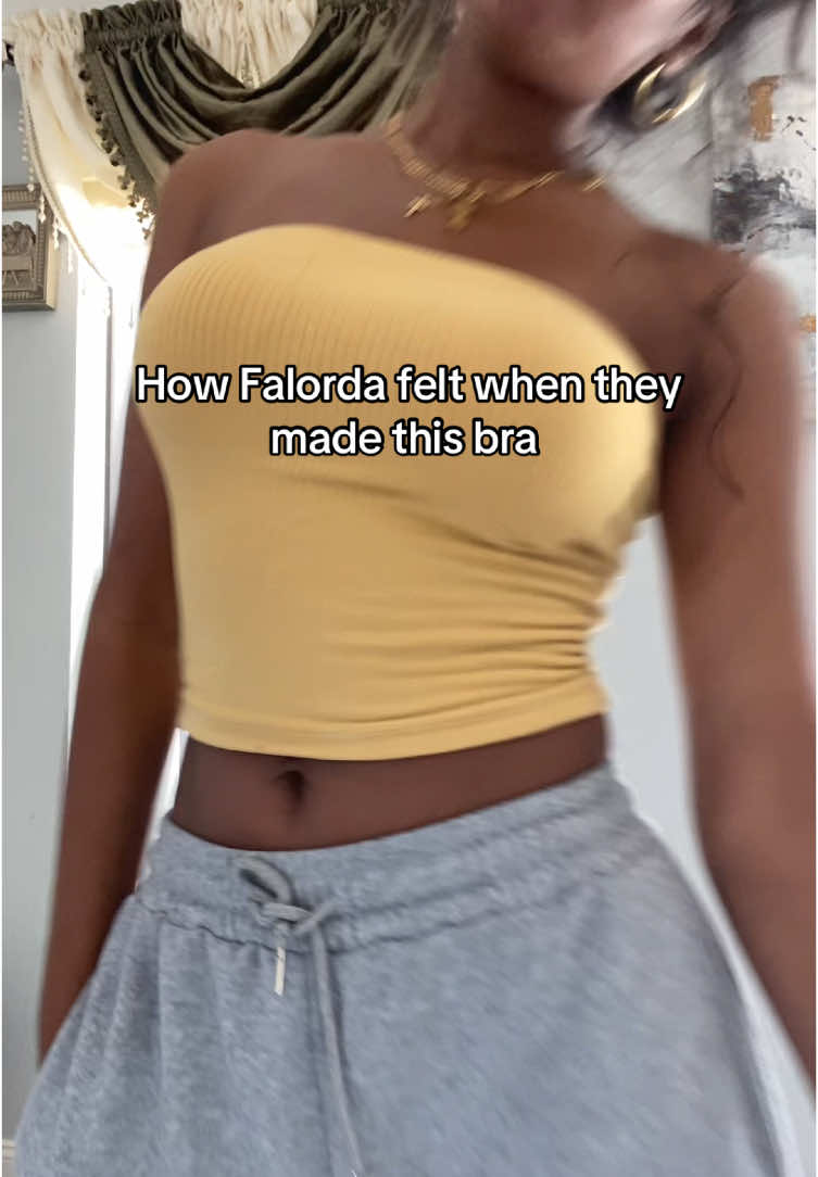 Literally the ONLY BRA that makes my tube tops look good & it’s affordable  #fyp #trending #falorda 
