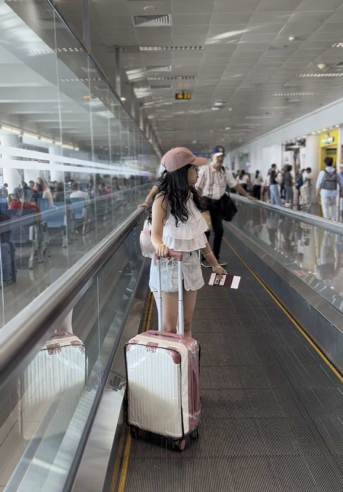 summer is approaching. Baka wala ka pang maleta ✨💖 #islandelephant #luggage #maleta #bag #travel #trending #viral 