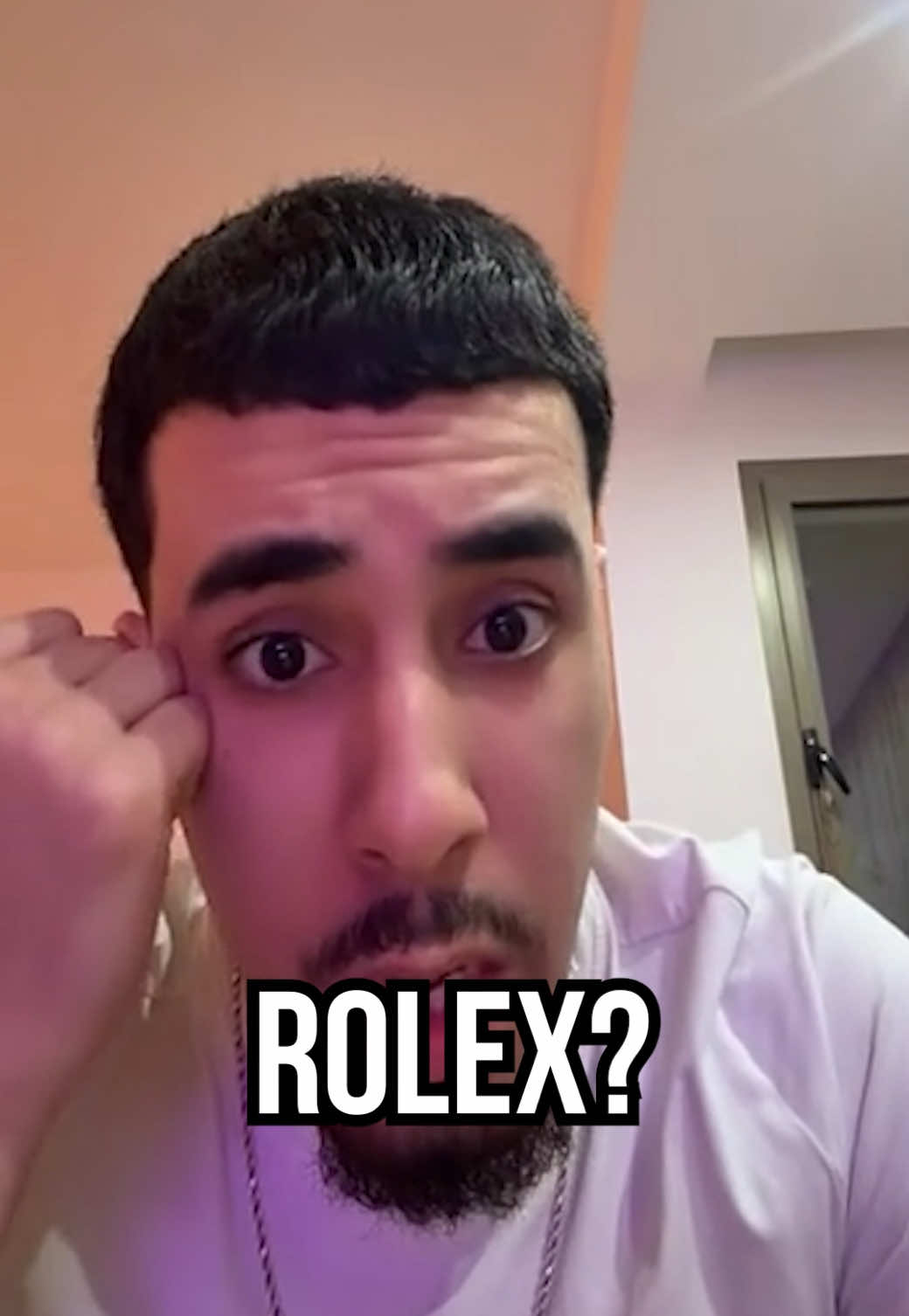 Sutayna shows r1 Hundo her push presents #r1_hundo #clips #funny #pushpresent #rolex