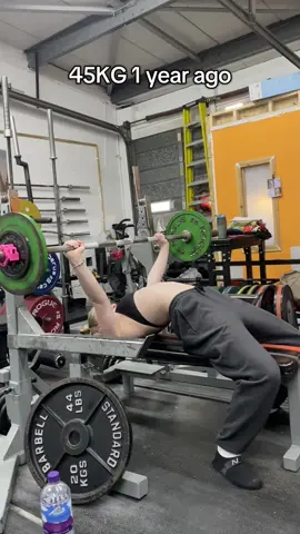 9th April is bench day in both years 🥰 #hannahwlifts #powerlifting #GymTok #bench #teenager #fyp #foryou 