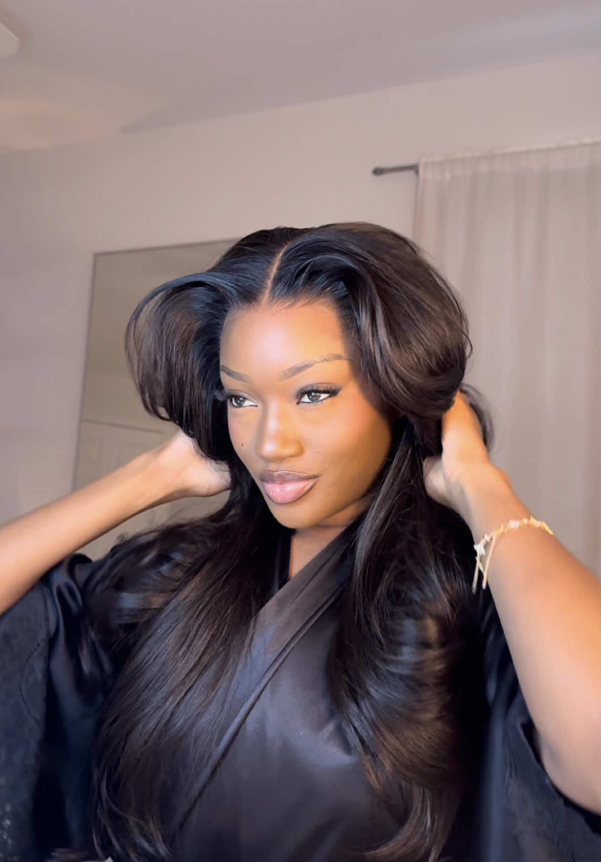 I like to be different👸🏾✨ use zxnre for 30$ off @HAIRVIVI wig Rylee #hairstyle #hairviviwig #hairvivi #wiginstall #montrealcontentcreator #montrealtiktok #ad #paidpartnership 