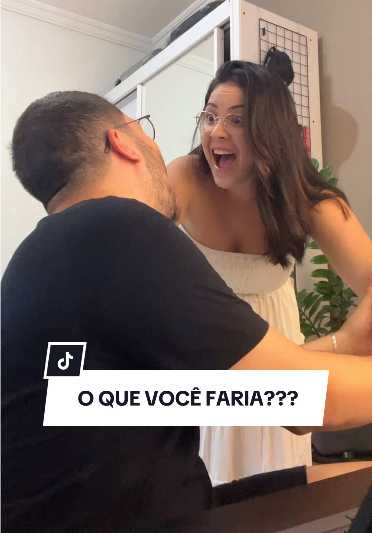 Contém humor e fatos ✨