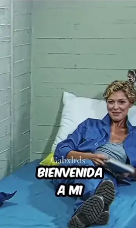 Awww cuando se conocieron la teniente y la reina💕💗💞(Paty era una loquita pero la amamos)😜#lareinadelsur1 #teresamendoza #fakeescene⚠️ #Katedelcastillo #lrds #tiktoknolebajeslacalidadporfa #gabxlrds #patriciaofarrell #latenienteofarrell #cristinaurgel 