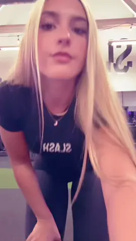 #fyp #foryou #teen #teengirl #fakebody #blonde #girl #gyat 