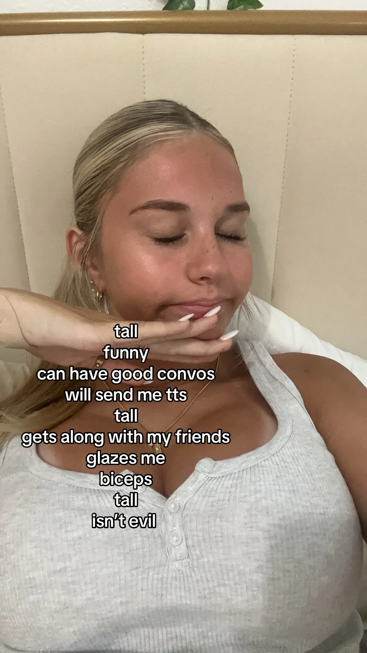 hmu