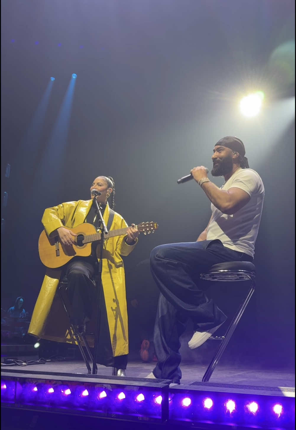 Vous avez encore été incroyables ce soir !!! Quel kiff de vous entendre chanter « Je te promets » ❤️ @La Fouine @Accor Arena  #concert #bercy #lafouine #zaho #jetepromets #OnTour #tiktokmusic 