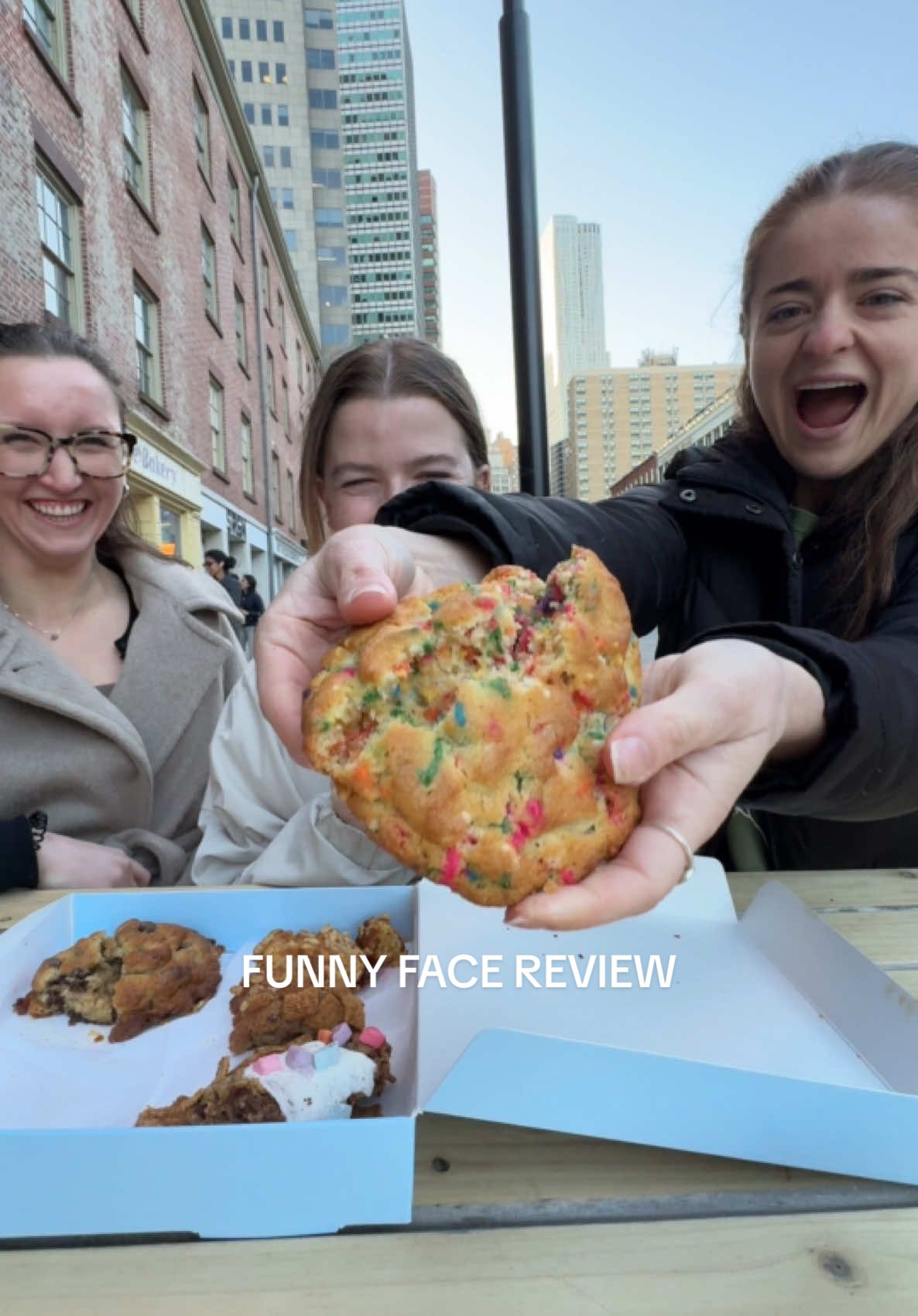 Are these the best cookies in New York City? Let’s go to Funny Face Bakery in the Seaport and find out! #nyccookies #funnyfacebakery #funnyfacenyc #creatorsearchinsights #cookies #chocolatechipcookies @Funny Face Bakery @meg 