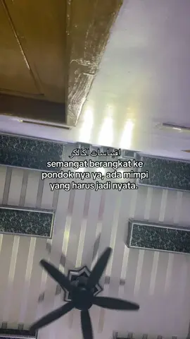 Yang better lagi berangkat kepondok, semangat ya☺️ #balpon#santi#sqntriwati#santripondok#syairarab #syaircinta #quetesislamic#fypシ゚ 