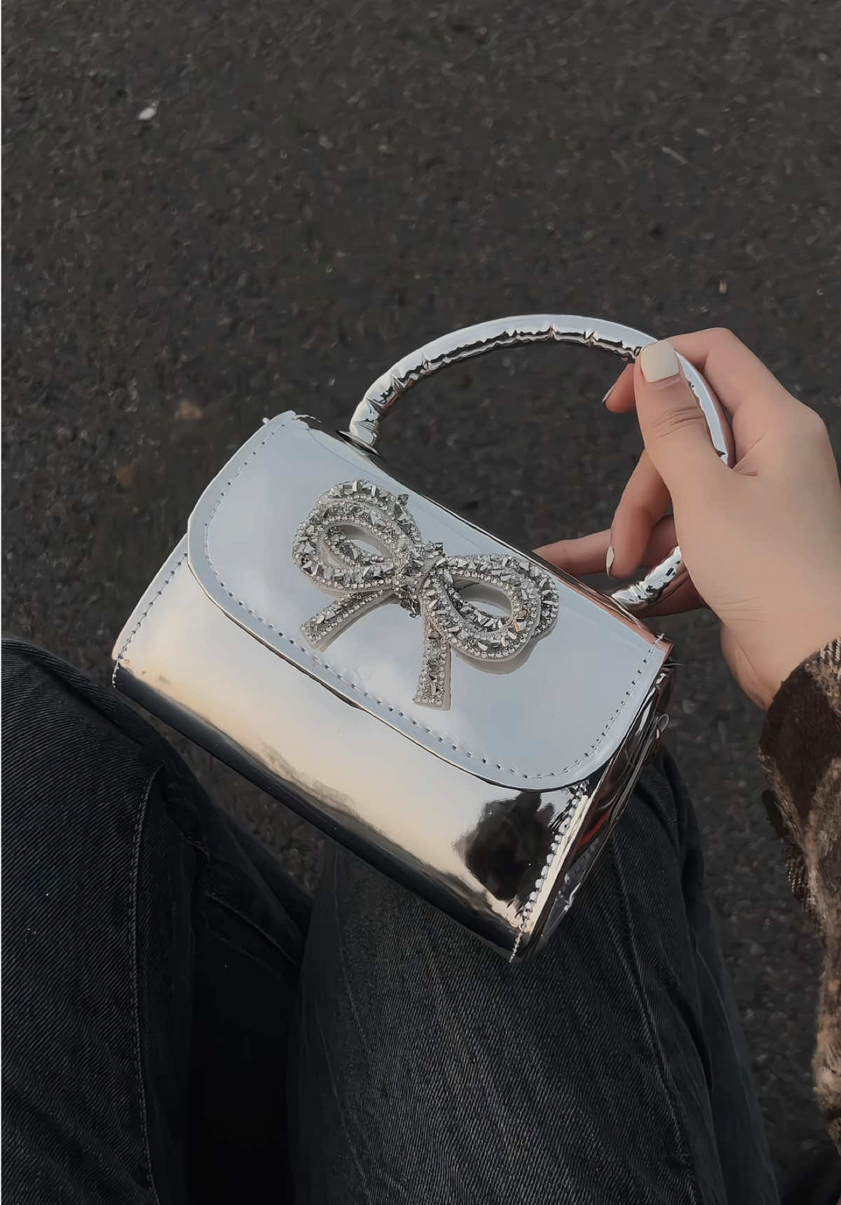 Túi xách nơ đá sang chảnh #sale #69k hốt lẹ mấy bà ơi #tuinuxinh #tuixach #tuixachnu #tuixachnuthoitrang #ocbuushop #xuhuong 