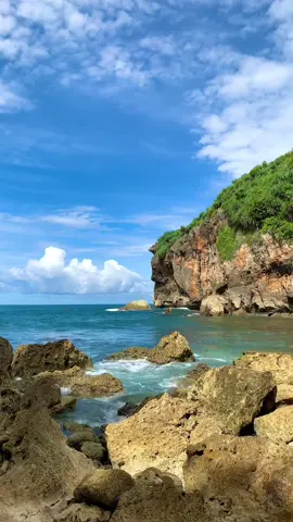 Bagian 5 Tercandu candu🫶🏻✨ #fy #fyp #fypage #fypシ゚ #fypp #xyzbca #xyz #xyzabc #fyp #videomentahan #PantaiVibes #polosanvideo #laut #ombak #pantaihealing #story #storypantai #Summer #aesthetic #aestheticvideos #pantai #storytime #masukberanda #masukberandafyp #sunsetdipantai #storysunsetestetik #videoaesthetic #fypage #tiktok  #jawapride #jogjaistimewa #jawapride🔥 #wisatajogja #wisatajogjahits  #wisatabantul