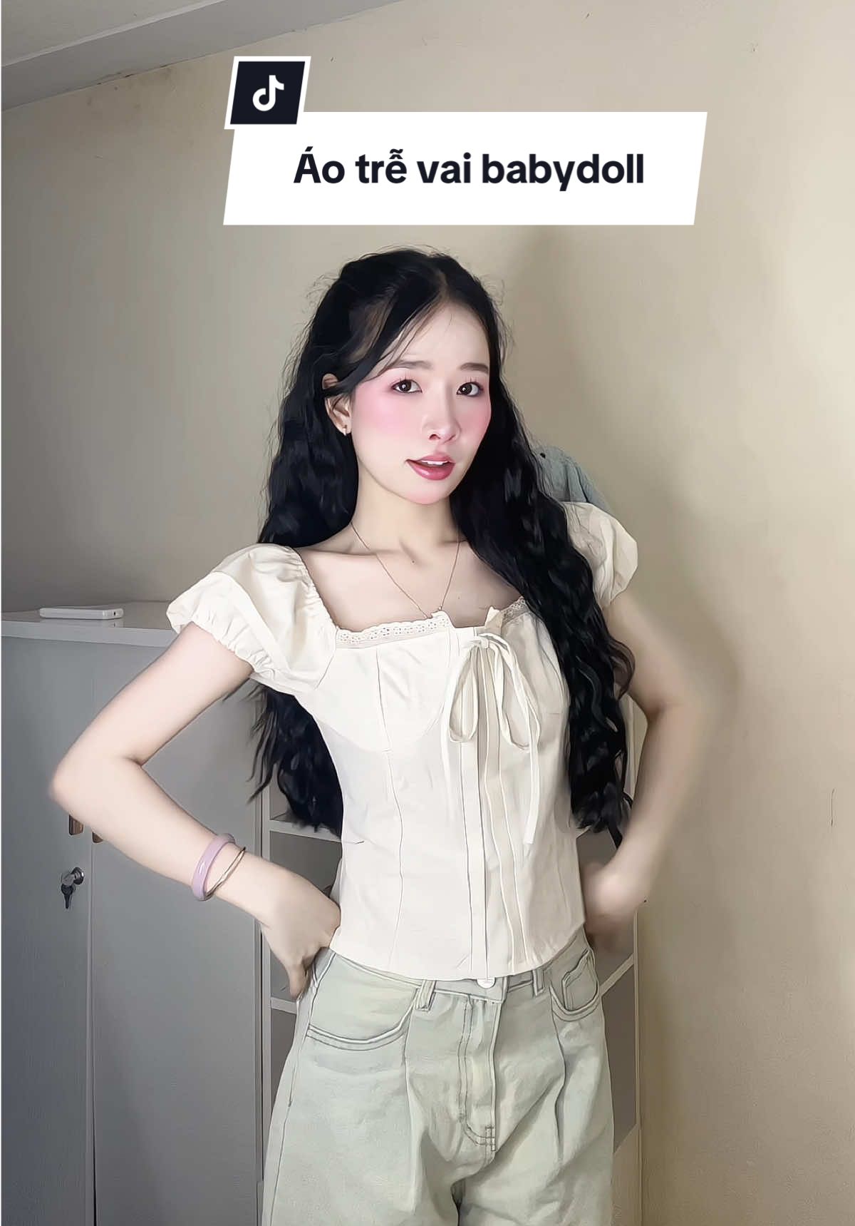 Mặc được 2 kiểuu#reviewquanao #aokieunu#aotrevai #babydoll #aodep #goclamdep #outfit #xuhuongtiktok2025 #viral 