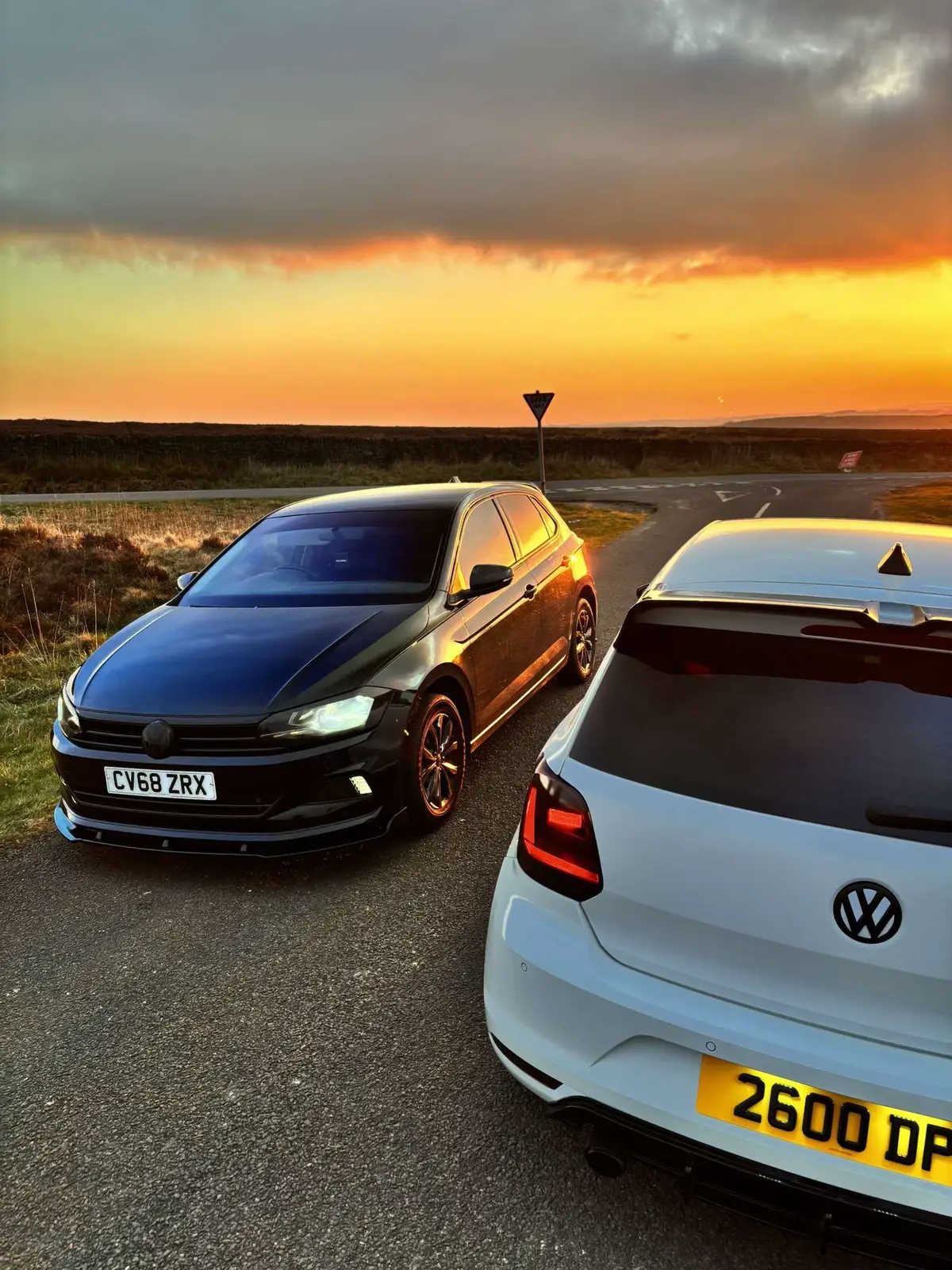 @dillon Beginning to be one of my favourite spots ☀️#fyp #foyou #foryoupagee #fypsounds #fyppp #fypcars #fypcarsoftiktok #volkswagen #2025 #spoiler #splitter #blackedout #poloaw #modded #scenic #polo #6c #oldshape #newshape 
