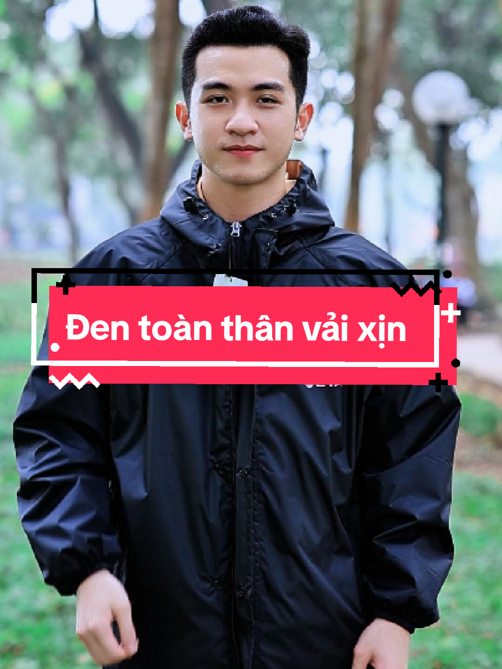 Đen toàn thân cho Bác nào thích đơn giản. sạch sẽ  Hàng vải trượt nước đi mưa gió lạnh rét thoải mái luôn ạ #evaraincoat #aomuabo #aomua2lop #waterproof #aomuachongtham 