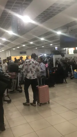#Direct #de #aeroport #internationnal #de #ndjili