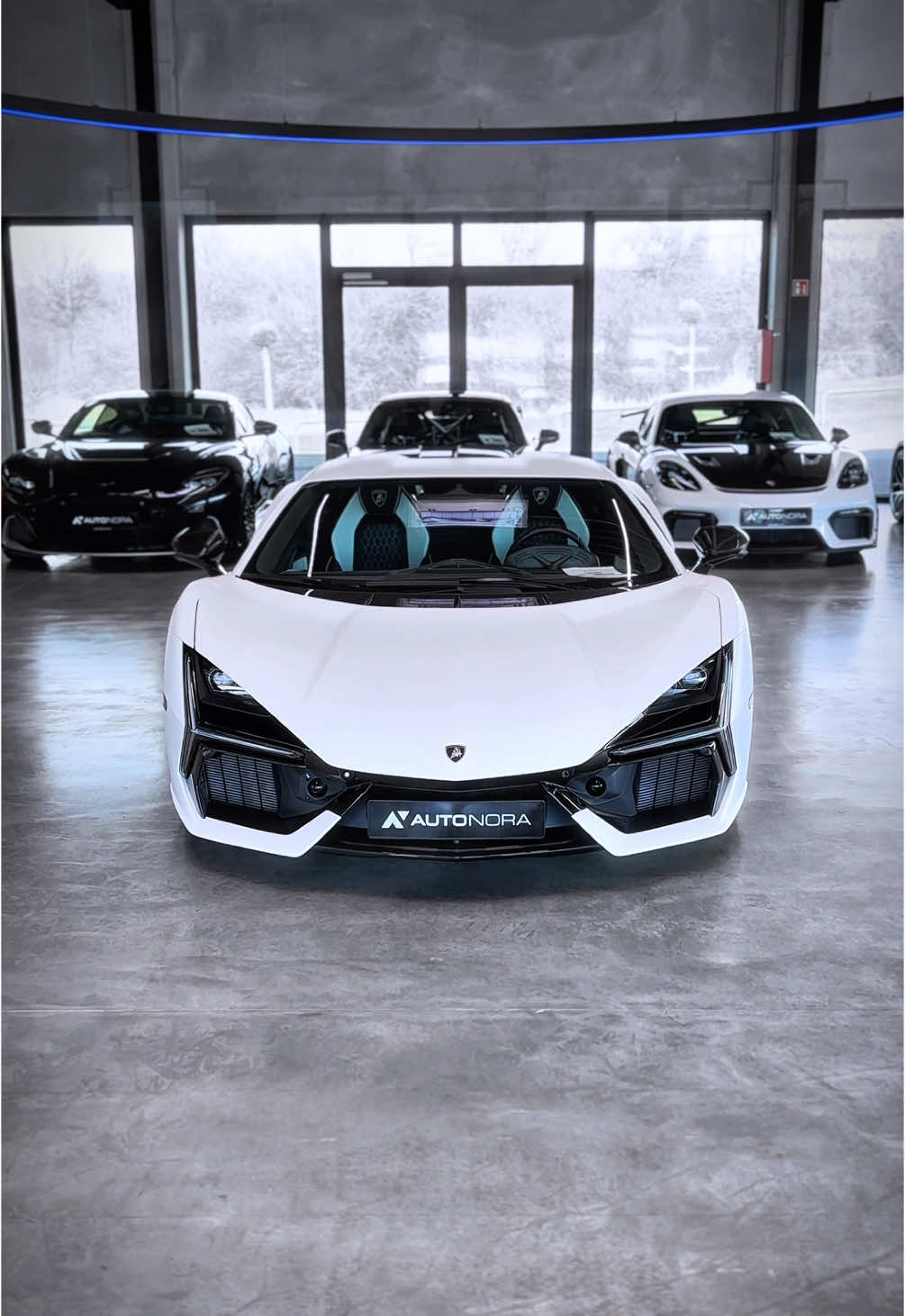 « Elle m’a suivi » 🗣️ | #lamborghini #revuelto #lamborghinirevuelto #caredit #capcutedit 