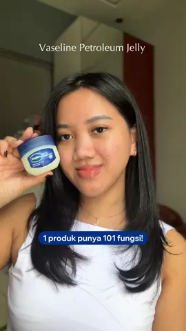 Multifungsi banget harganya affordable kualitasnya bagus pol lagi! Selalu jadi andalan dr jaman kuliah🤍  @Vaseline Indonesia  #101VaselineJellyTips #VaselinePetroleumJelly