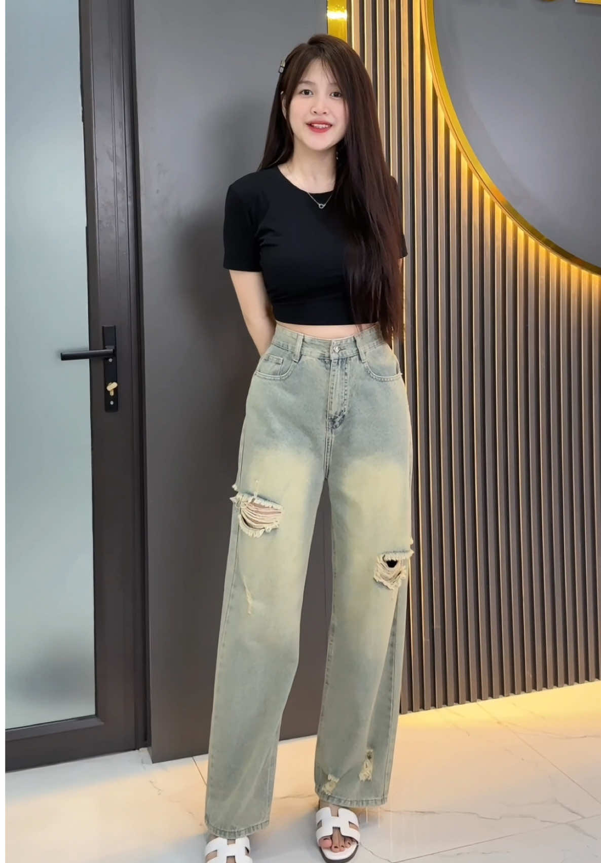 Quần bò ống rộng