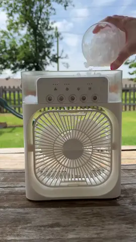 Dê uma olhada em Refrigerador De Ar Ventilador Umidificador Portátil Com Led Reservatório De Água Led TIPO C USB por R$38,00 - R$47,00. Compre na Shopee agora! ✨ para a compra desse produto e de outros Link na Bio ✨
