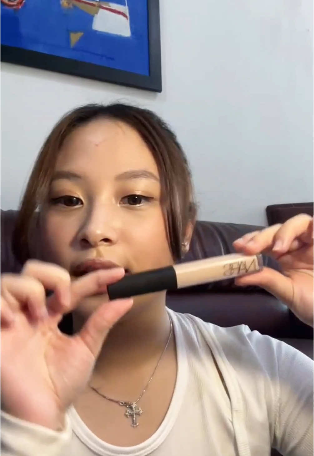 NARS RADIANT CREAMY CONCEALER REVIEW😍 #nars #makeup #concealer #narsconcealer #makeupreview #sephora 