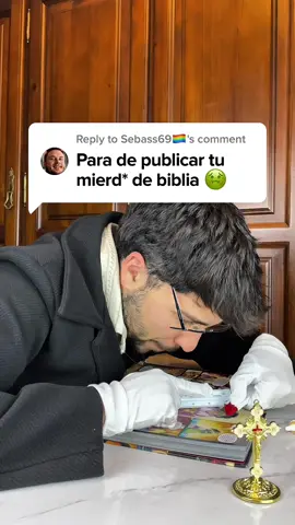 Al menos le gustará a la comunidad cristiana?🥹🙏🏻❤️ #Biblia #Comic #dios #creyente #libro #evangelio Este libro de la biblia version comic me ha cambiado la vida. Para creyente cristianos que aman a dios.