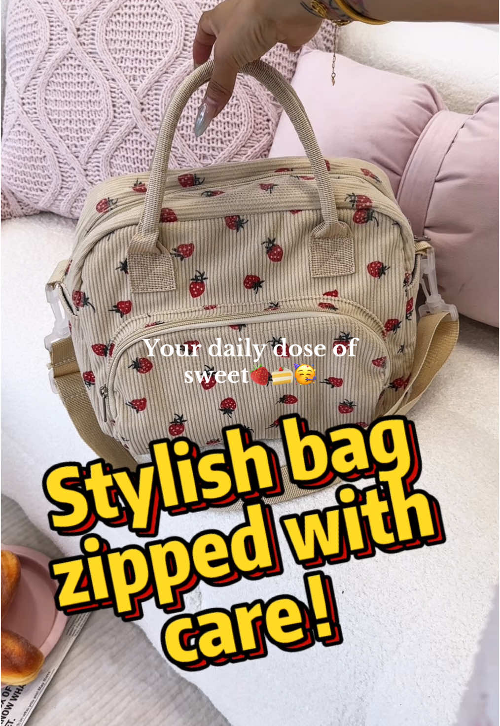 🍓Your lunch deserves something sweet🥰#tiktokshop #fypシ゚viral #strawberry #lunchbag #sweet 